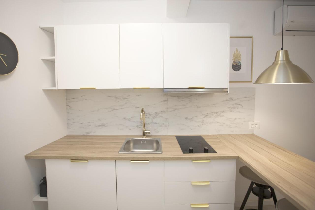 Studio Apartment Jon Спліт Екстер'єр фото