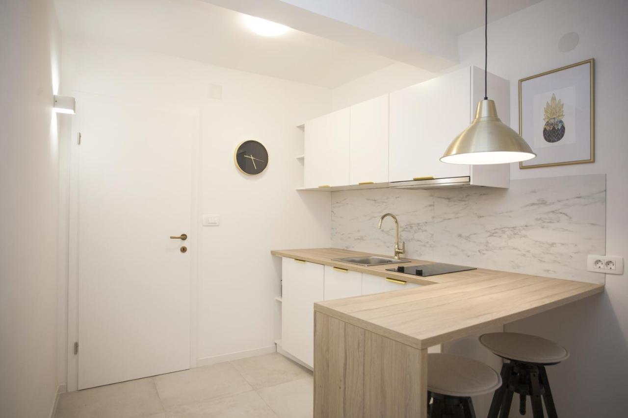 Studio Apartment Jon Спліт Екстер'єр фото