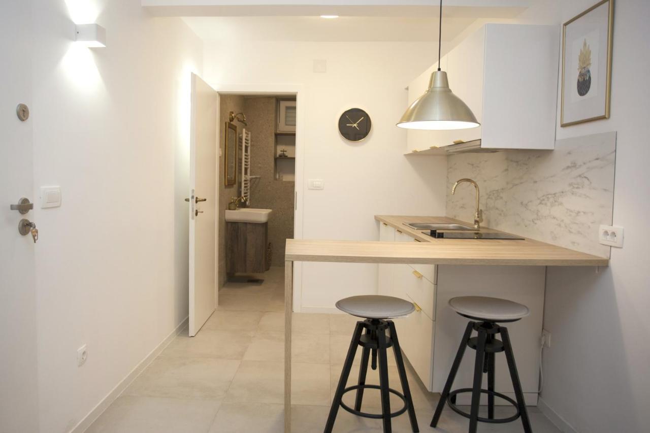 Studio Apartment Jon Спліт Екстер'єр фото